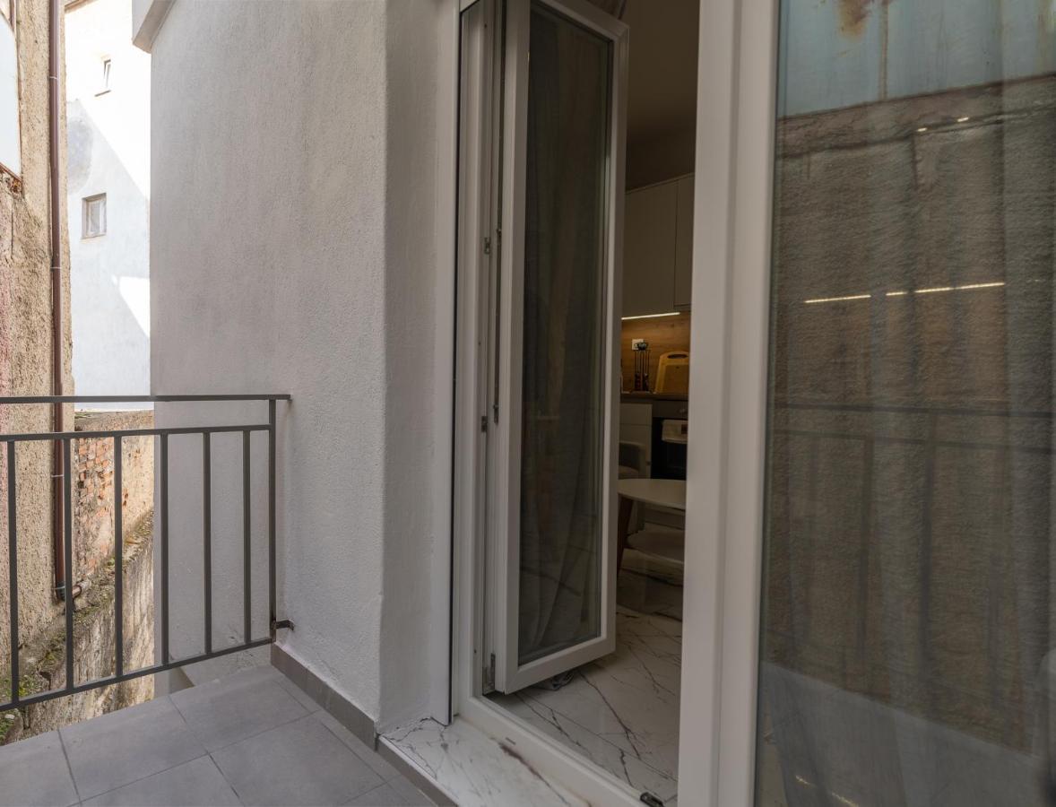 Suite Apartment Siatista מראה חיצוני תמונה